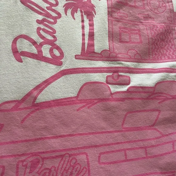 Barbie Light Pink Kids T-Shirt with Graphic Design - Picture 3 of 5